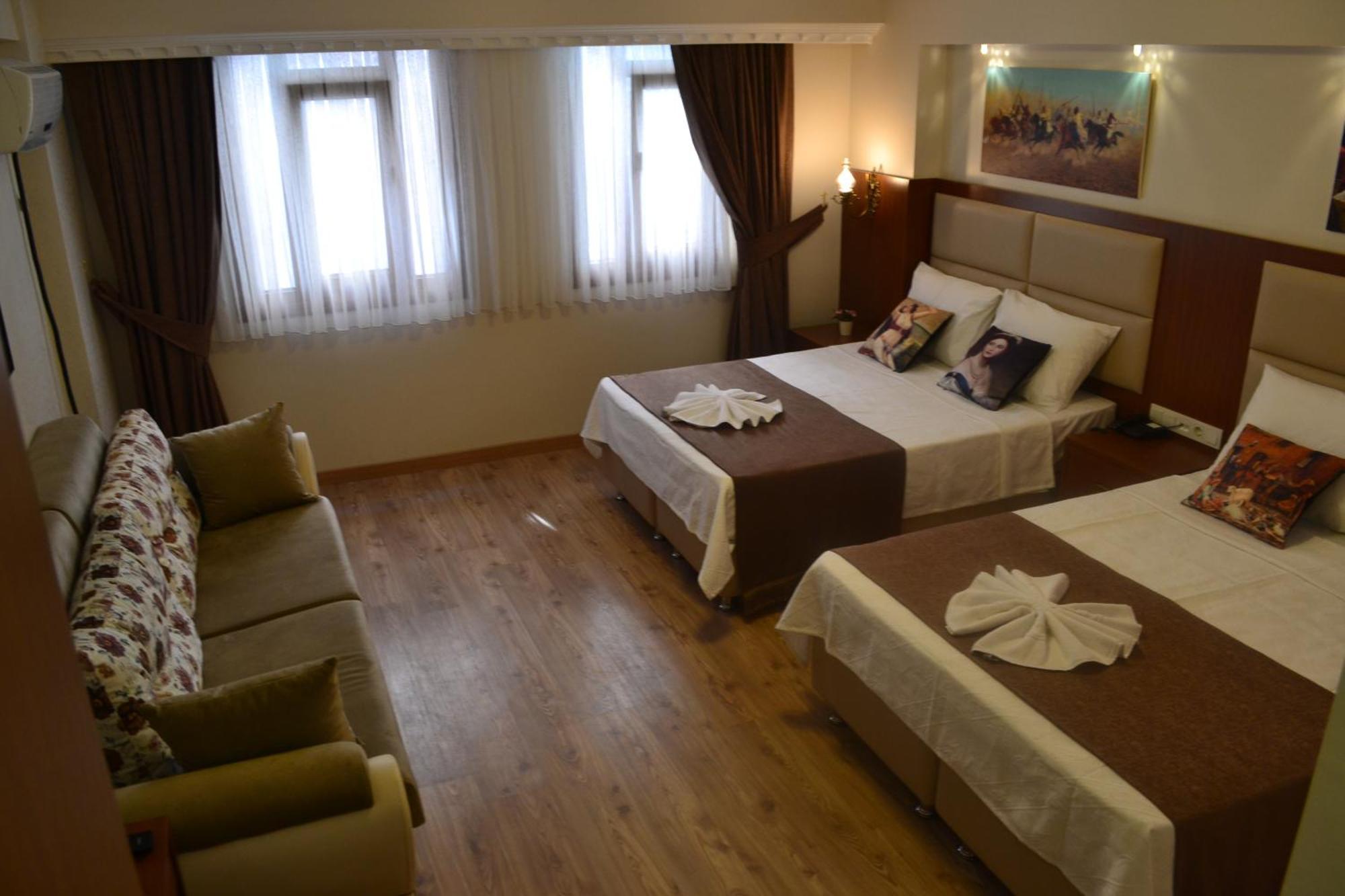 Blue Istanbul Hotel Taksim Esterno foto