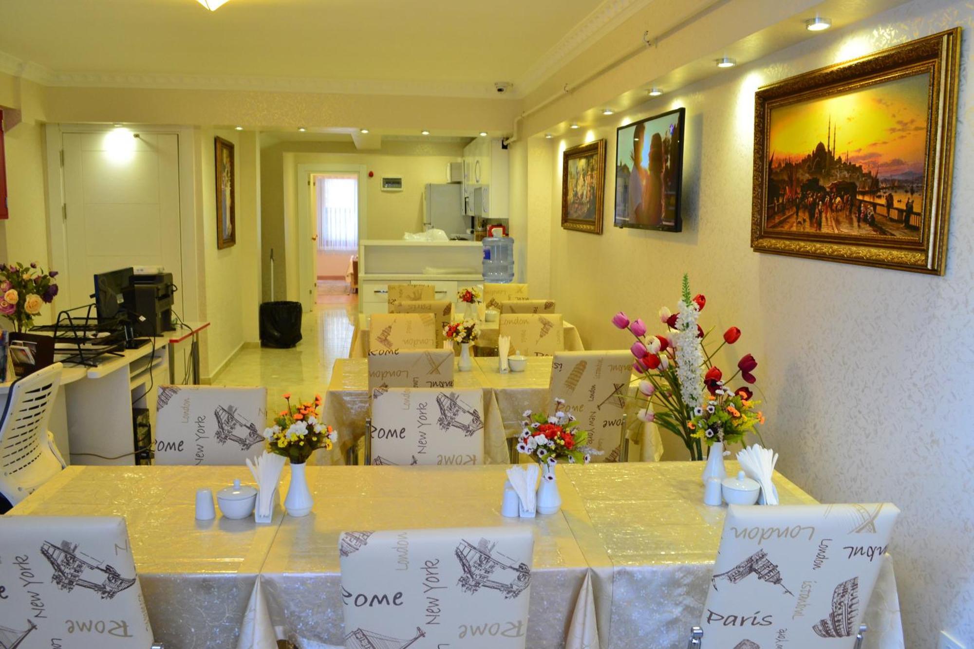 Blue Istanbul Hotel Taksim Esterno foto